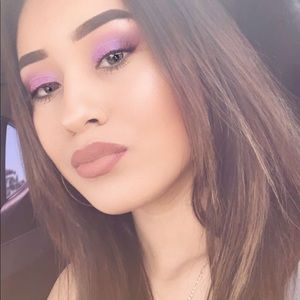 Meet your Posher, Kenia